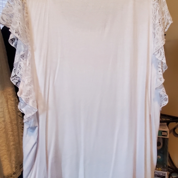 Torrid size 3 short sleeve - Picture 1 of 2